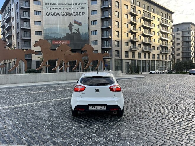 Kia Rio 2013, 120,823 km - 1.4 l - Bakı