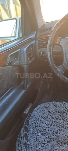 Mercedes E 220 1999, 403,653 km - 2.2 l - Bakı