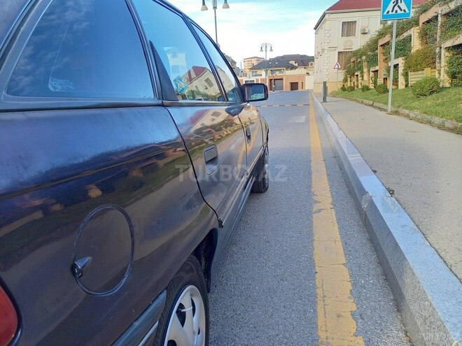 Opel Astra 1995, 350,000 km - 1.6 l - Bakı