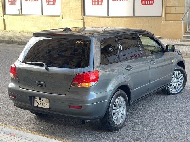 Mitsubishi Airtrek 2002, 231,869 km - 2.0 l - Sumqayıt