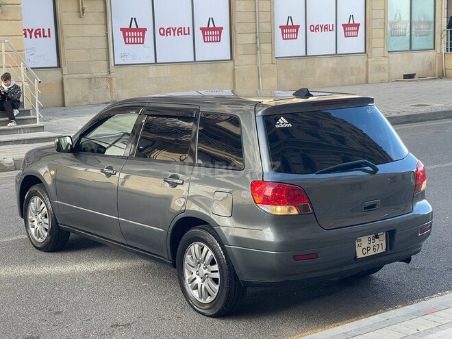 Mitsubishi Airtrek 2002, 231,869 km - 2.0 l - Sumqayıt