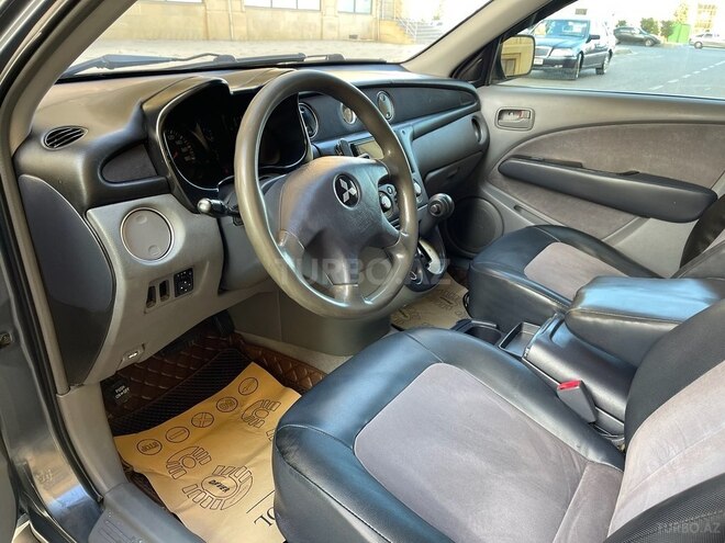 Mitsubishi Airtrek 2002, 231,869 km - 2.0 l - Sumqayıt