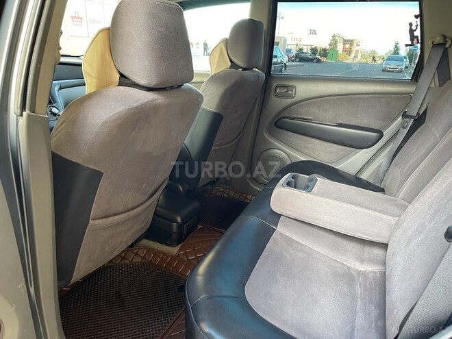 Mitsubishi Airtrek 2002, 231,869 km - 2.0 l - Sumqayıt