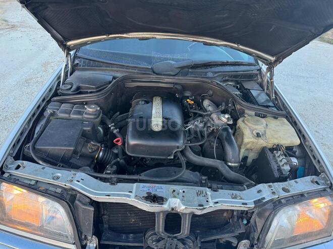 Mercedes C 220 1999, 523,800 km - 2.2 л - Bakı