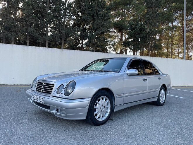 Mercedes E 320 1999, 231,964 km - 3.2 l - Sumqayıt