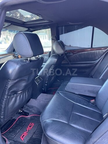 Mercedes E 320 1999, 231,964 km - 3.2 l - Sumqayıt