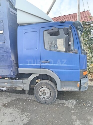 Mercedes Atego 817 1999, 352,809 km - 4.3 л - Quba