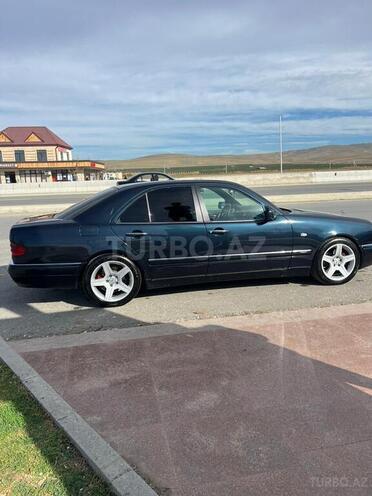 Mercedes E 280 1996, 347,000 km - 2.8 l - Şamaxı
