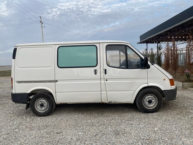 Ford Transit 1999, 300,000 km - 2.5 l - Hacıqabul