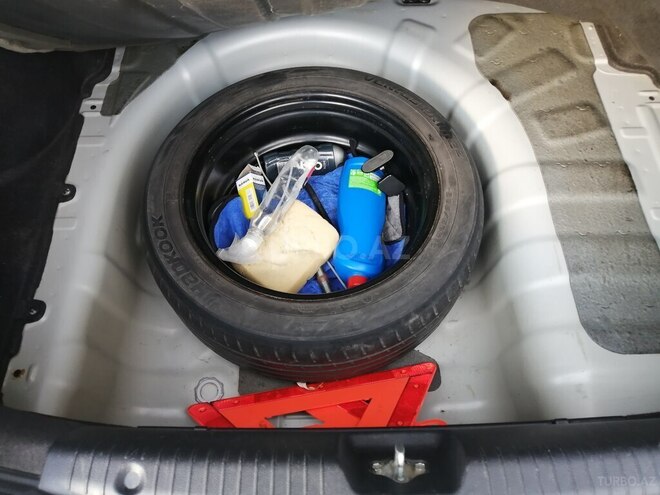 Hyundai Accent 2014, 279,261 km - 1.6 l - Mingəçevir
