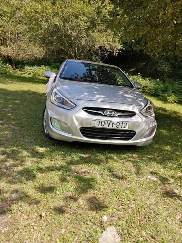 Hyundai Accent 2014, 279,261 km - 1.6 l - Mingəçevir