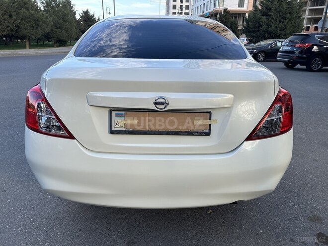 Nissan Sunny 2014, 145,238 km - 1.5 l - Bakı