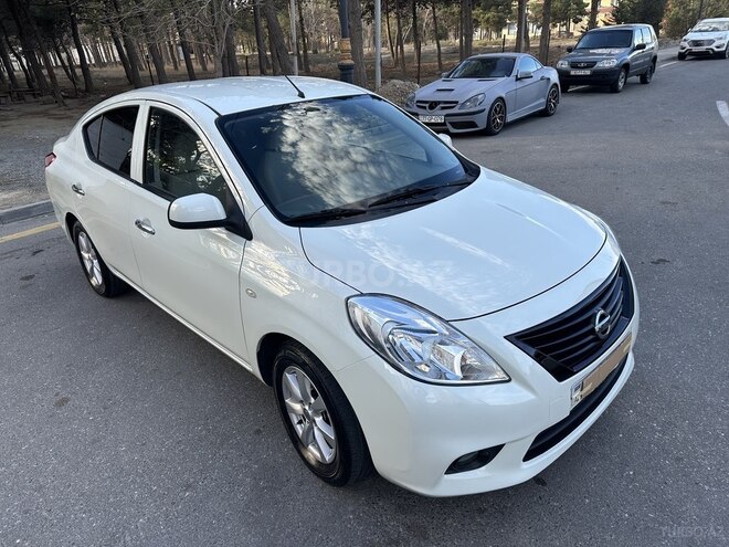 Nissan Sunny 2014, 145,238 km - 1.5 l - Bakı