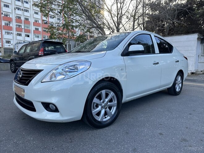 Nissan Sunny 2014, 145,238 km - 1.5 l - Bakı