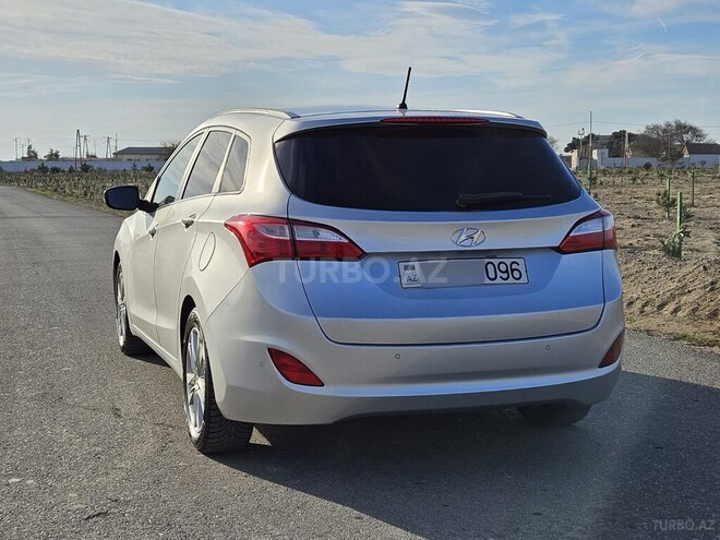Hyundai i30 2013, 214,400 km - 1.6 л - Bakı