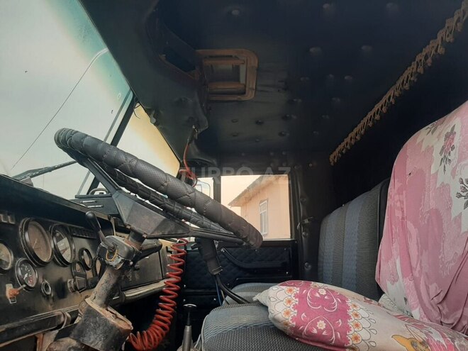 KamAz 5320 1982, 500,000 km - 11.0 l - Salyan