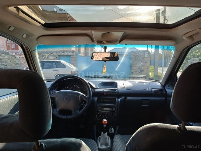 Opel Astra 1995, 525,481 km - 1.6 l - Qazax