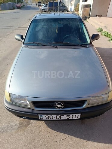 Opel Astra 1995, 525,481 km - 1.6 l - Qazax