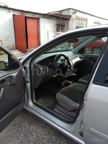 Ford Focus 2002, 555,224 km - 2.0 l - Gəncə