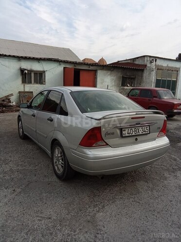 Ford Focus 2002, 555,224 km - 2.0 l - Gəncə