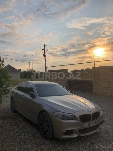 BMW 528 2011, 258,000 km - 3.0 l - Xaçmaz