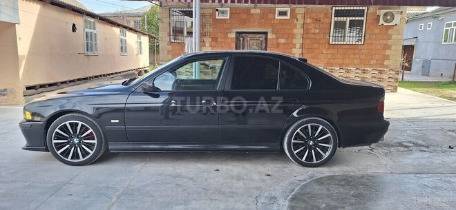 BMW 528 1998, 613,225 km - 2.8 l - Sabirabad