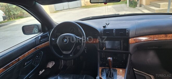BMW 528 1998, 613,225 km - 2.8 l - Sabirabad