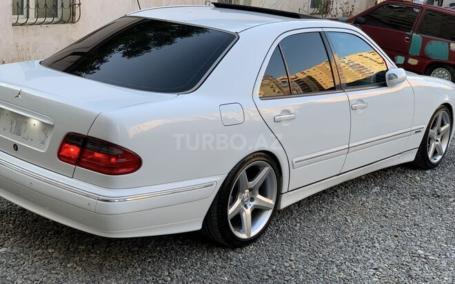 Mercedes E 320 2000, 133,589 km - 3.2 л - Bakı