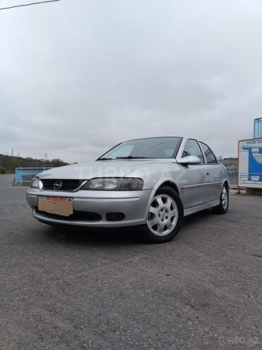 Opel Vectra 1999, 340,521 km - 2.0 л - Quba