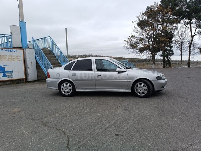 Opel Vectra 1999, 340,521 km - 2.0 л - Quba