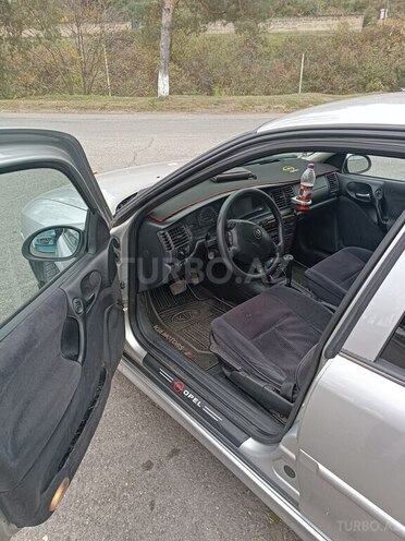Opel Vectra 1999, 340,521 km - 2.0 л - Quba