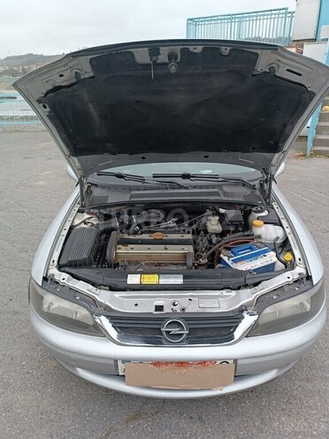 Opel Vectra 1999, 340,521 km - 2.0 л - Quba