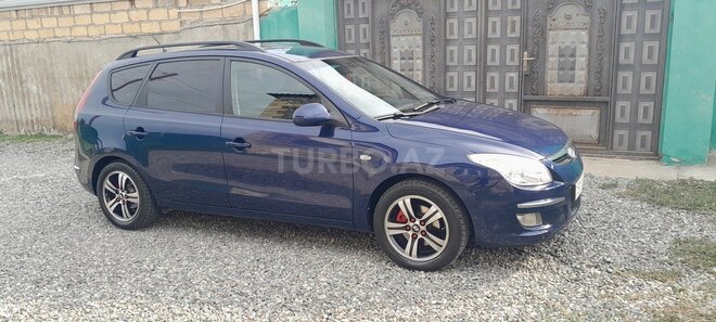 Hyundai i30 2009, 290,000 km - 1.6 l - Yevlax
