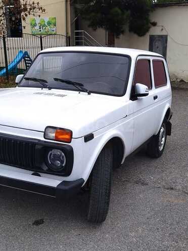 LADA (VAZ) Niva 2015, 149,700 km - 1.7 l - Quba