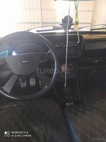 LADA (VAZ) 2107 2002, 97,000 km - 1.6 l - Salyan