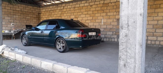 Mercedes C 200 1998, 325,123 km - 2.0 л - Zaqatala