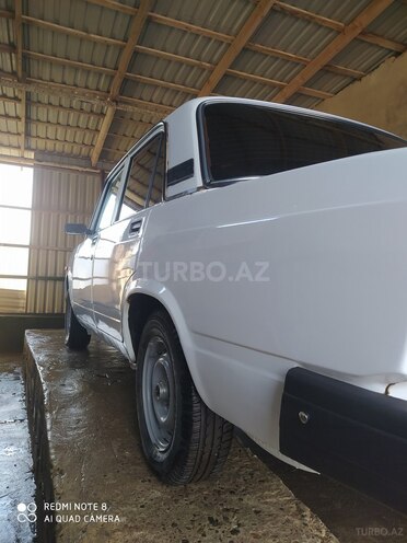 LADA (VAZ) 2107 2002, 97,000 km - 1.6 l - Salyan