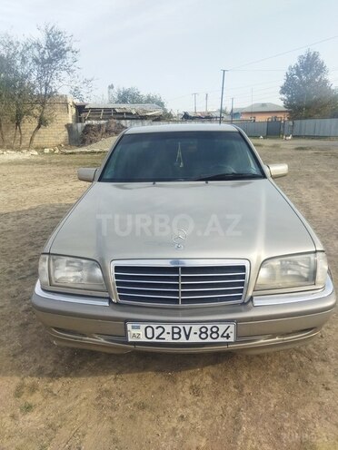 Mercedes C 220 1995, 350,000 km - 2.2 л - Bərdə