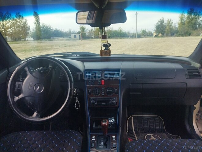 Mercedes C 220 1995, 350,000 km - 2.2 л - Bərdə