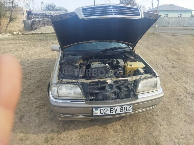 Mercedes C 220 1995, 350,000 km - 2.2 л - Bərdə