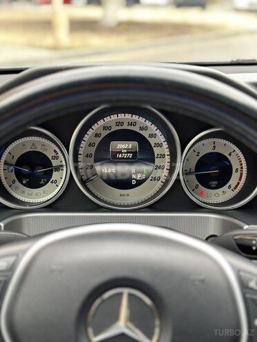 Mercedes E 220 2014, 167,000 km - 2.2 l - Bakı
