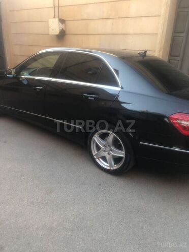 Mercedes E 220 2011, 293,000 km - 2.2 l - Bakı