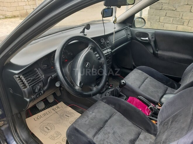 Opel Vectra 1999, 383,585 km - 1.6 l - Bakı
