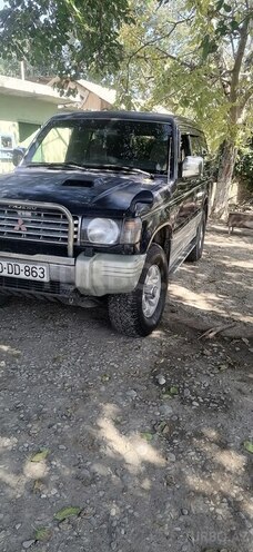 Mitsubishi Pajero 1995, 500,000 km - 2.8 л - Bərdə