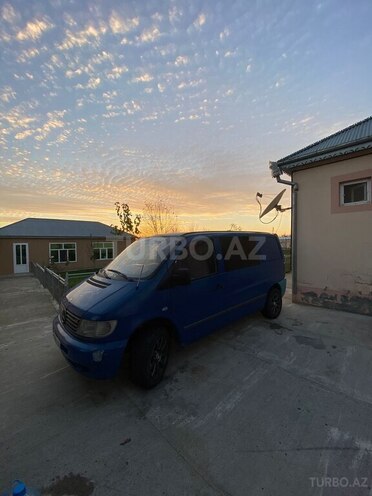 Mercedes Vito 2003, 250,000 km - 2.2 l - Bakı