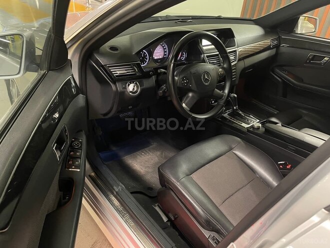 Mercedes E 220 2010, 220,000 km - 2.2 л - Gəncə