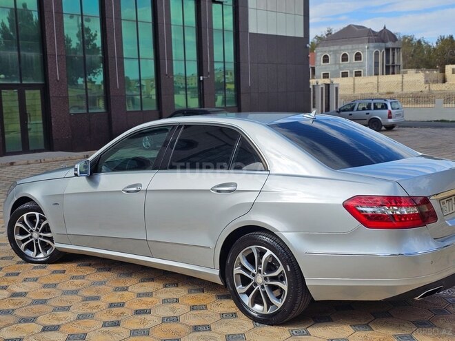 Mercedes E 220 2010, 220,000 km - 2.2 л - Gəncə