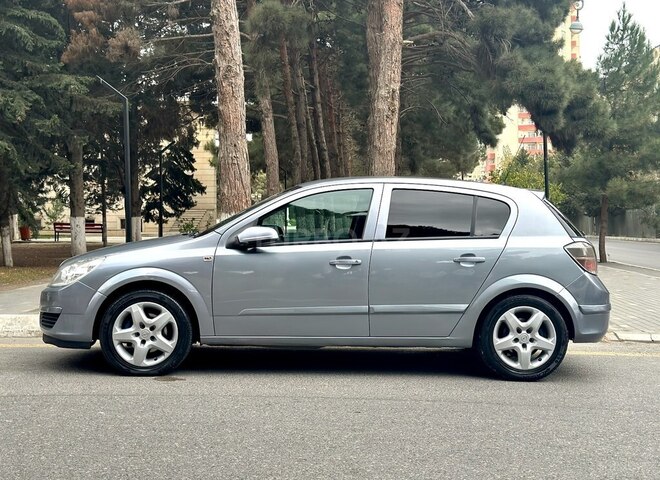 Opel Astra 2007, 250,000 km - 1.3 l - Bakı
