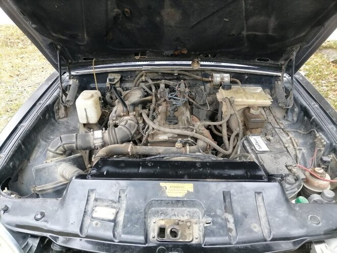 GAZ 31105 2004, 380,764 km - 2.4 l - Quba