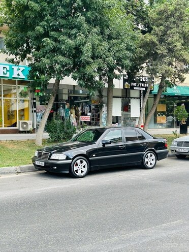 Mercedes C 180 1999, 294,000 km - 1.8 l - Bakı